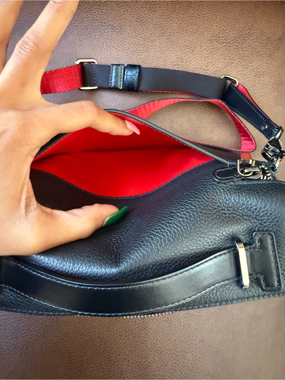 Christian Louboutin Kypipouch Leather Crossbody Bag - Picture 12 of 16